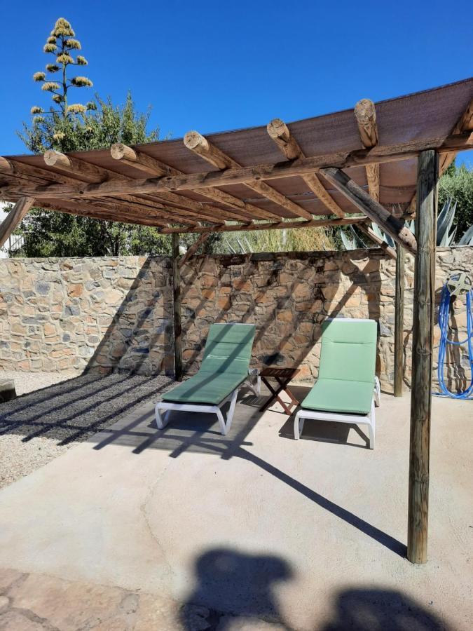 Hacienda La Buena Vida B&B En Appartementen Casita La Bruja Algarinejo Esterno foto